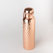 Load image into Gallery viewer, Copper Bottle 950ml, Hand Hammered
