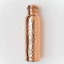 Load image into Gallery viewer, Copper Bottle 950ml, Hand Hammered
